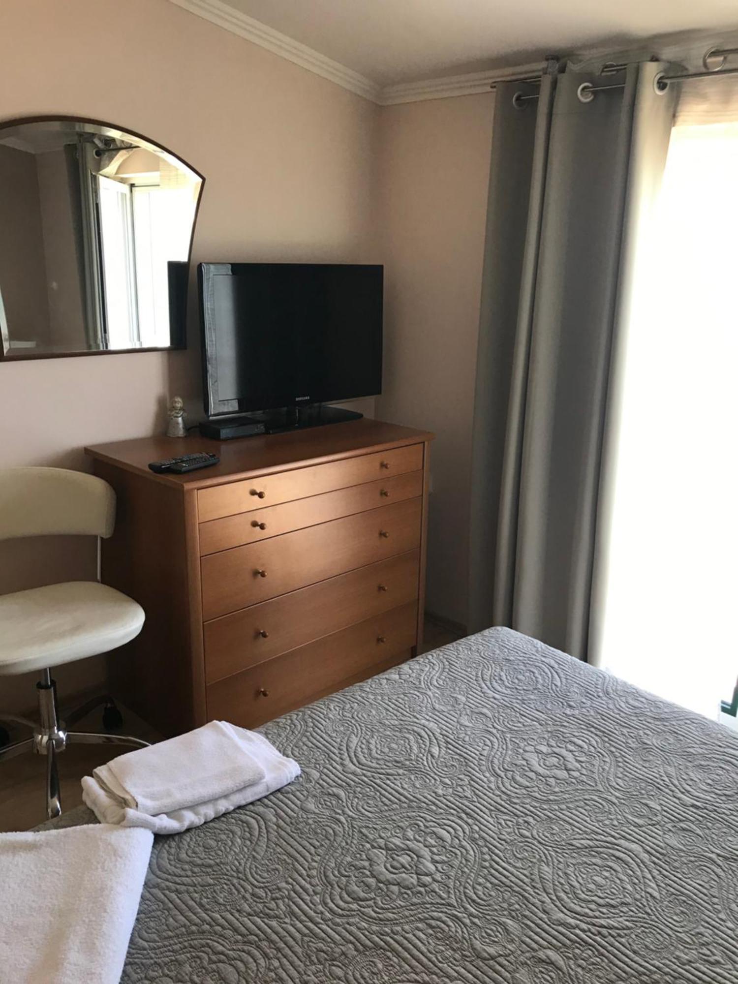 Apartment Valerija Привлака Стая снимка