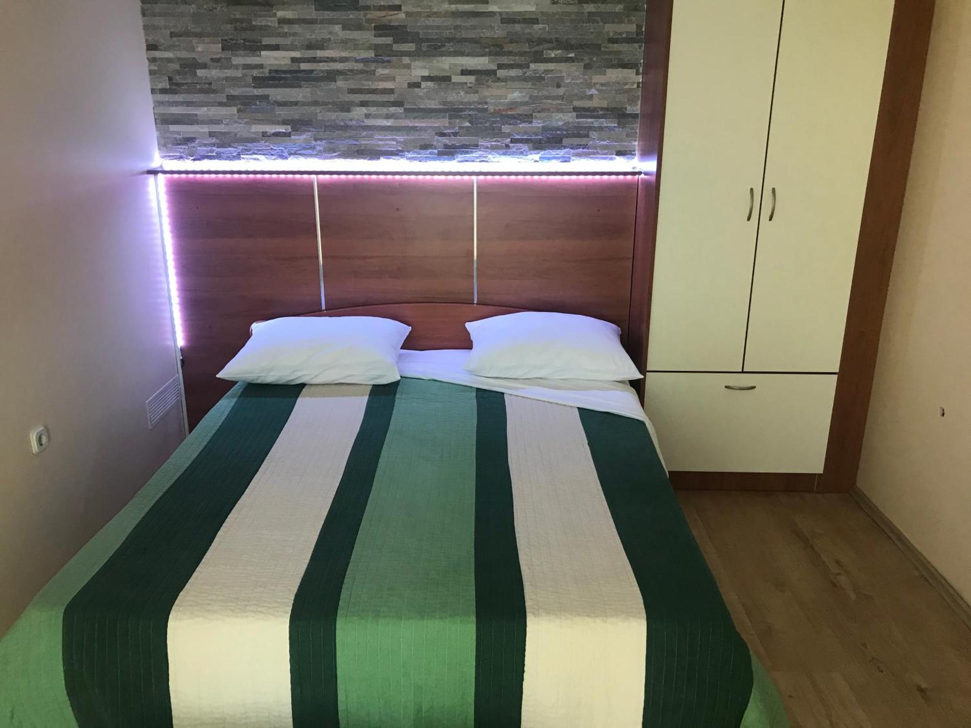 Apartment Valerija Привлака Стая снимка
